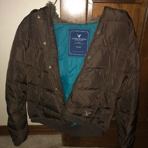 American eagle puffer jacket with hood